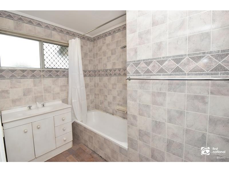 24 Castle Street, Biloela QLD 4715