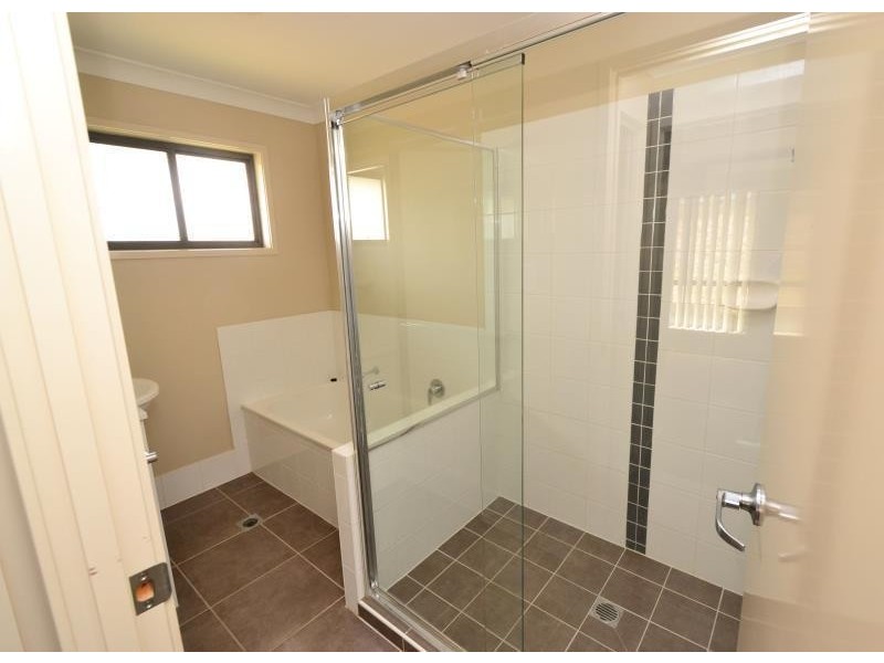 25 Valley View Drive, Biloela QLD 4715