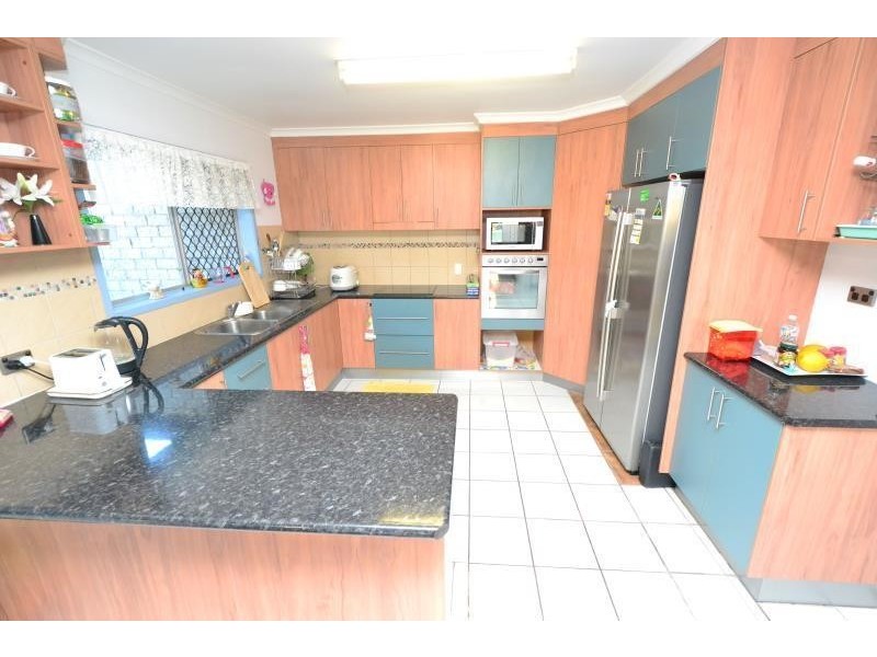 14 Lookerbie Street, Biloela QLD 4715