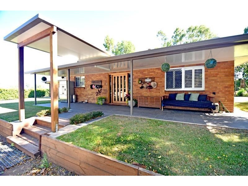 20 Muirs Road, Biloela QLD 4715