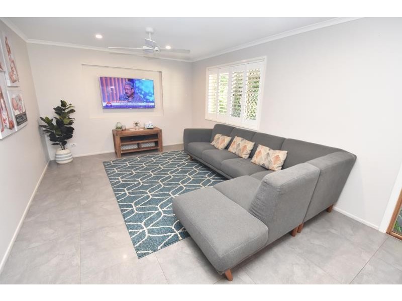 20 Muirs Road, Biloela QLD 4715