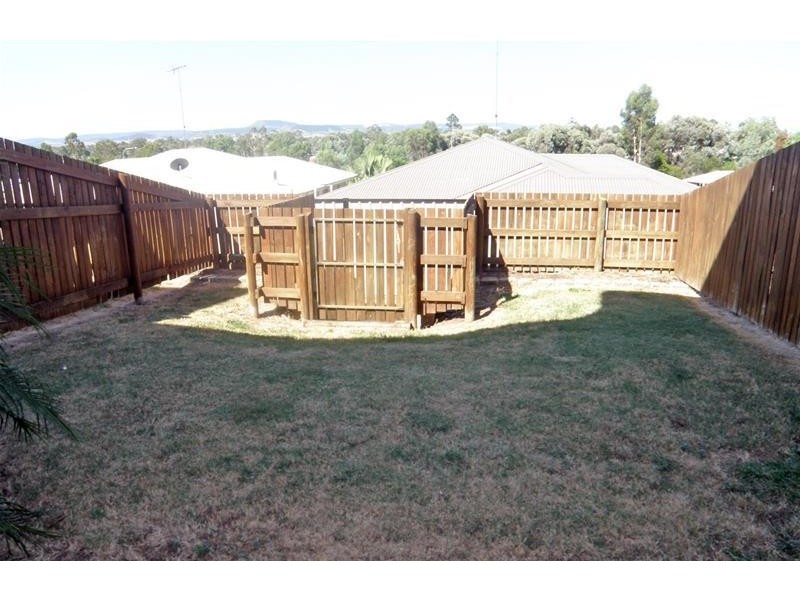 4/21 Paroz Crescent, Biloela QLD 4715