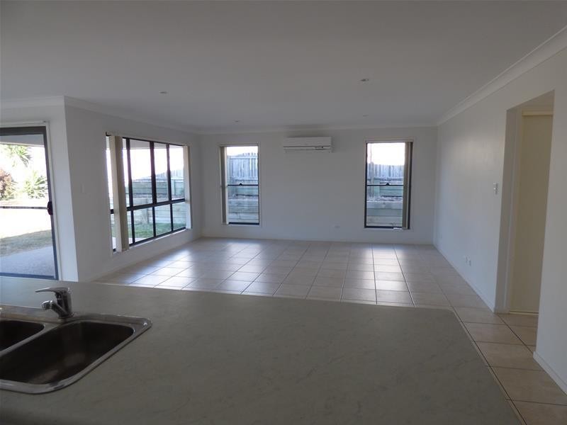 33 Panorama Drive, Biloela QLD 4715