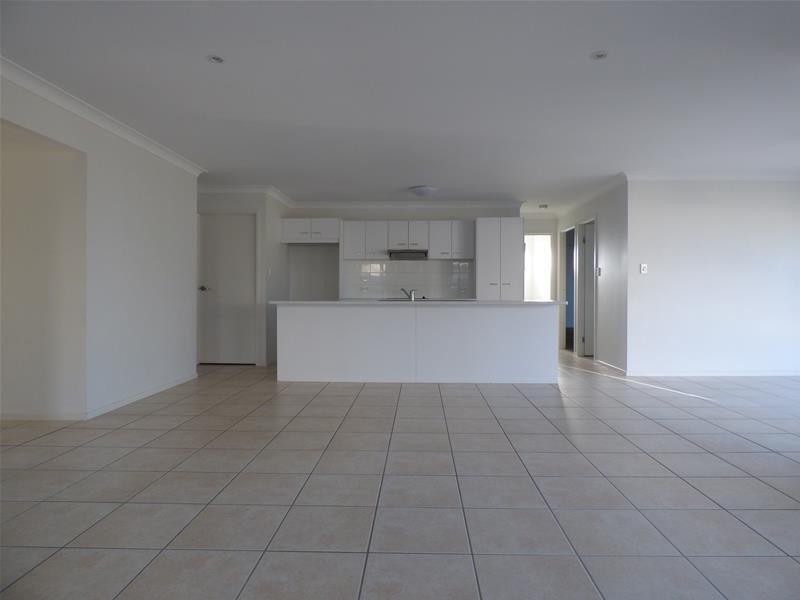 33 Panorama Drive, Biloela QLD 4715