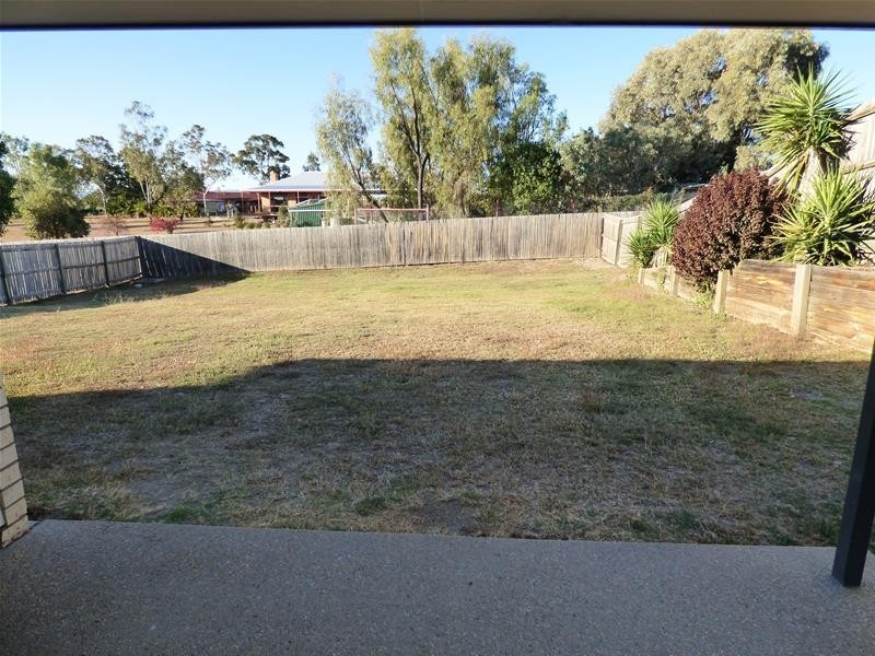 33 Panorama Drive, Biloela QLD 4715