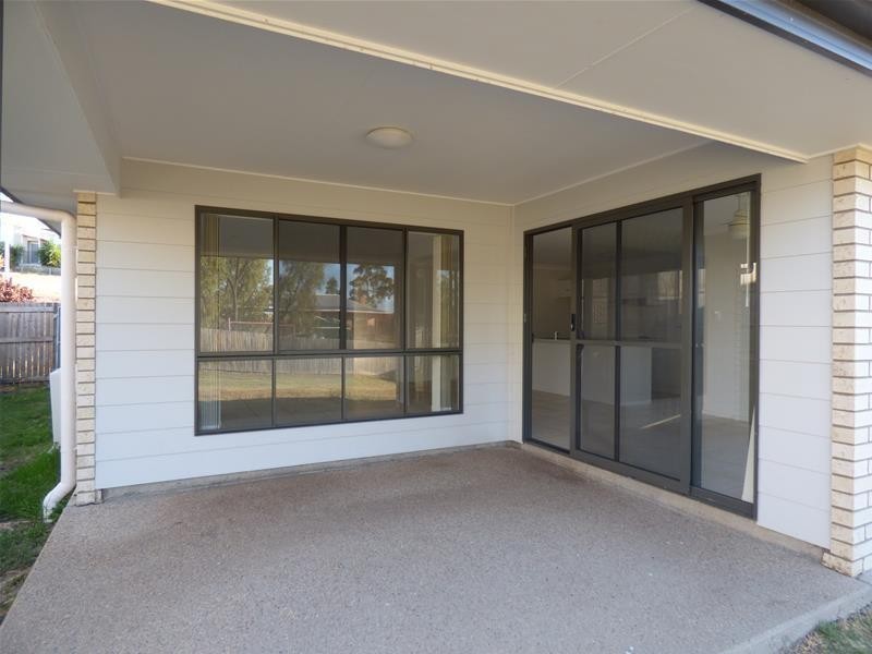 33 Panorama Drive, Biloela QLD 4715