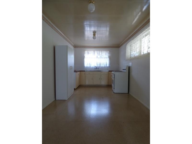 21 Castle Street, Biloela QLD 4715