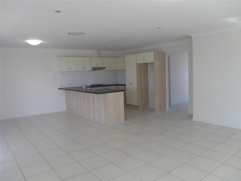 49 Highland Way, Biloela QLD 4715