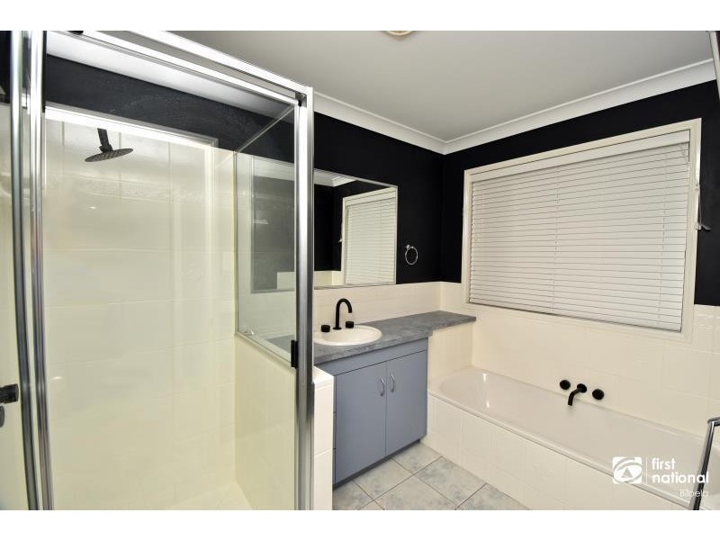 6 Ebony Way, Biloela QLD 4715