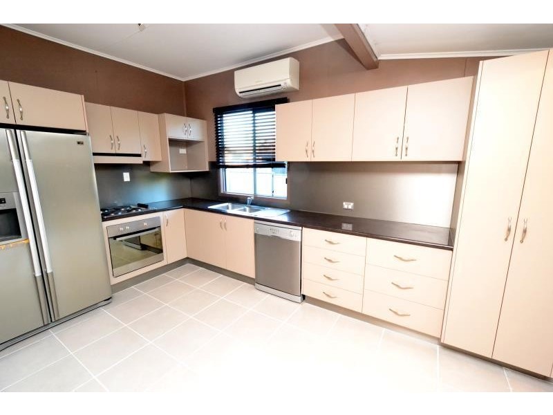 31 Rainbow Street, Biloela QLD 4715