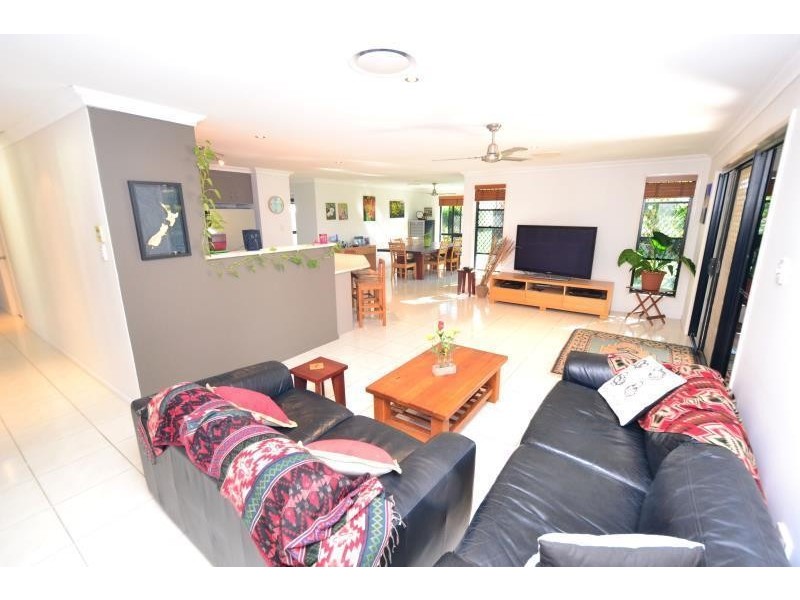 9 Ebony Way, Biloela QLD 4715