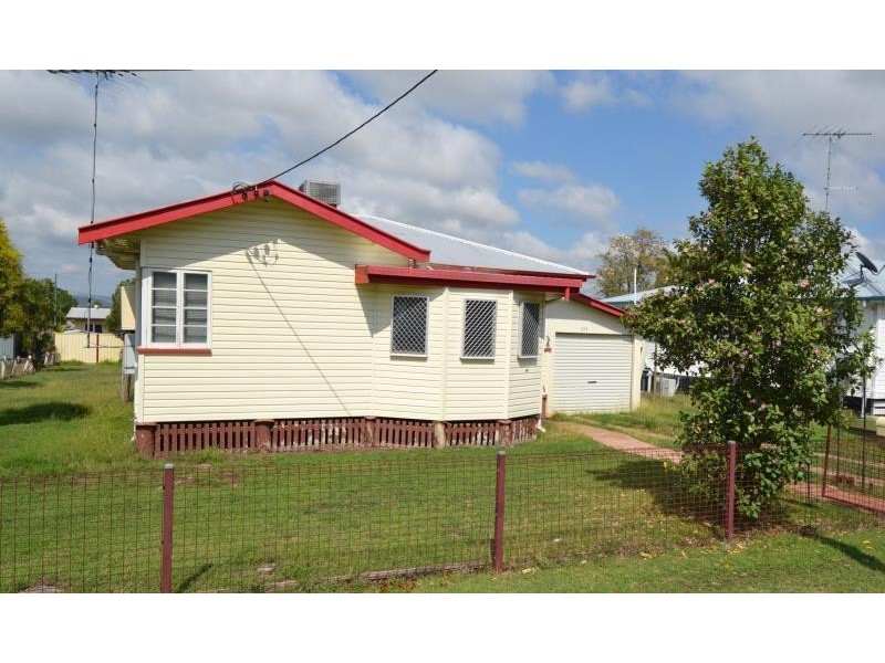 125 Bell Street, Biloela QLD 4715