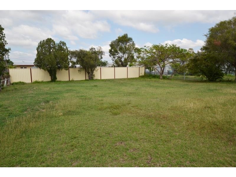 125 Bell Street, Biloela QLD 4715