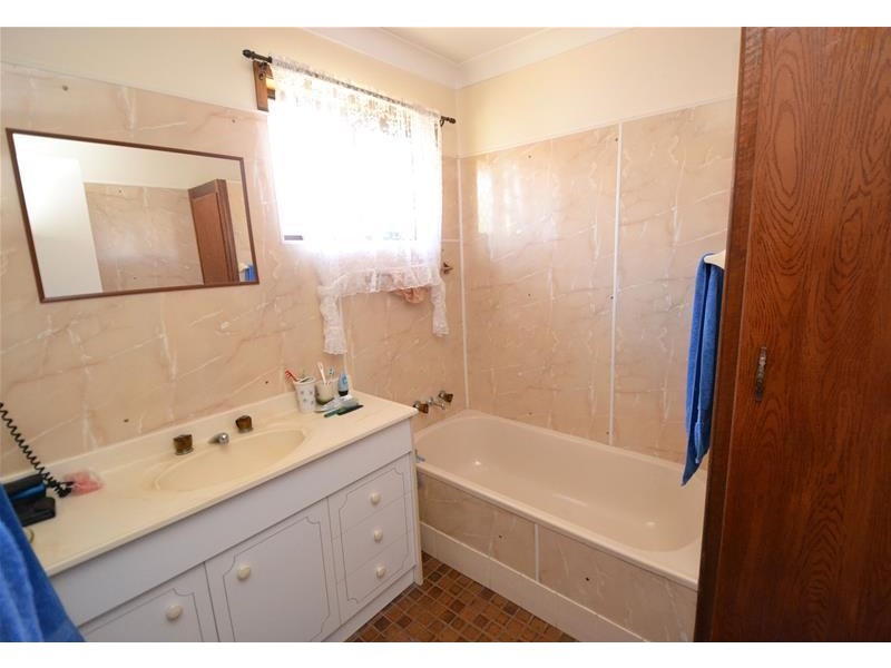 21 Prospect Street, Biloela QLD 4715