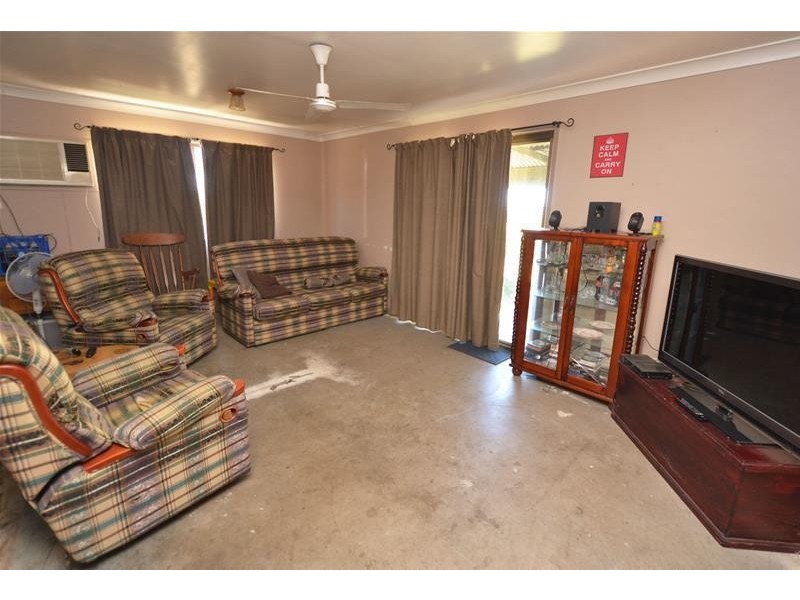 22 Blanchs Road, Thangool QLD 4716