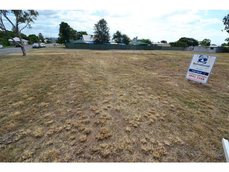 32/ 33 & 34 CNR Kroombit & Prairie Street, Biloela QLD 4715