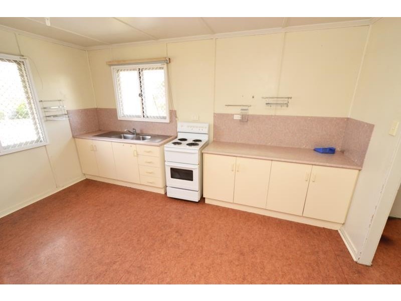 21 Oakey Street, Biloela QLD 4715