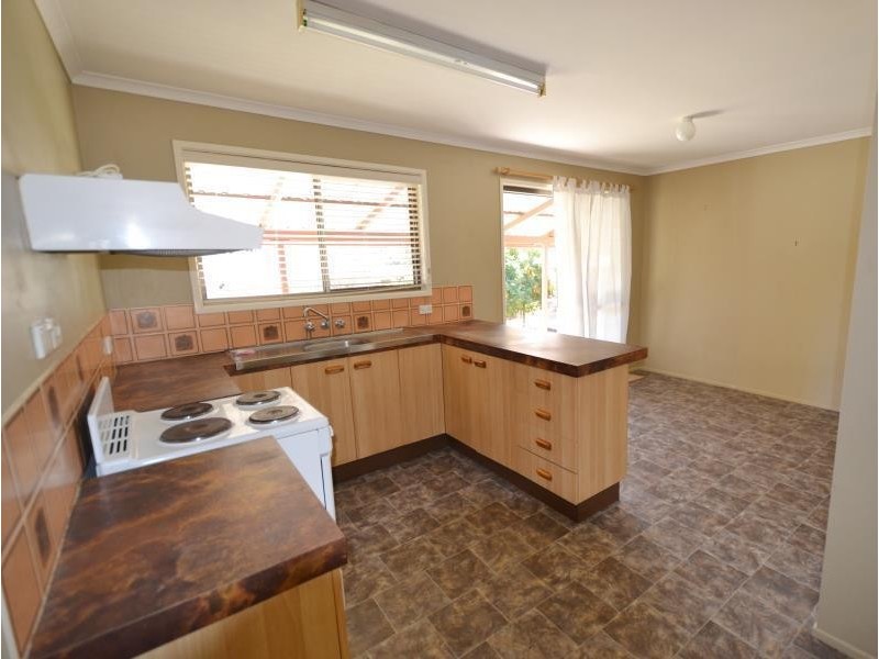 2 Gallagher Court, Biloela QLD 4715