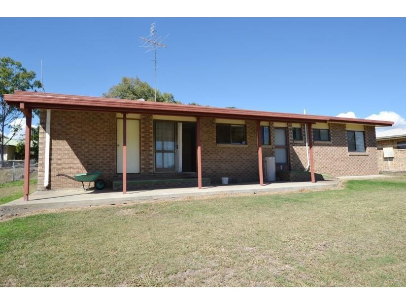 2 Gallagher Court, Biloela QLD 4715