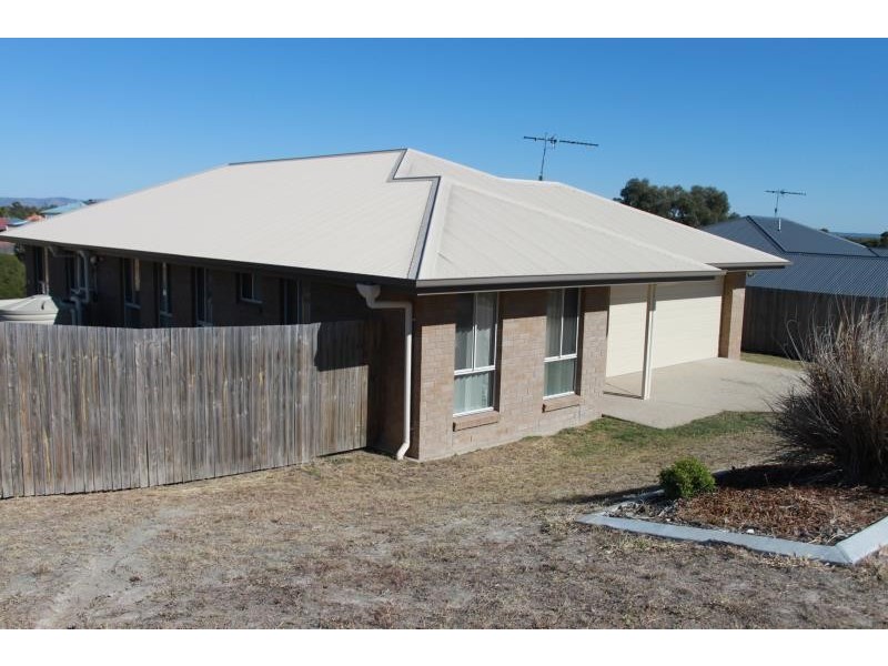 23 Valley View Drive, Biloela QLD 4715