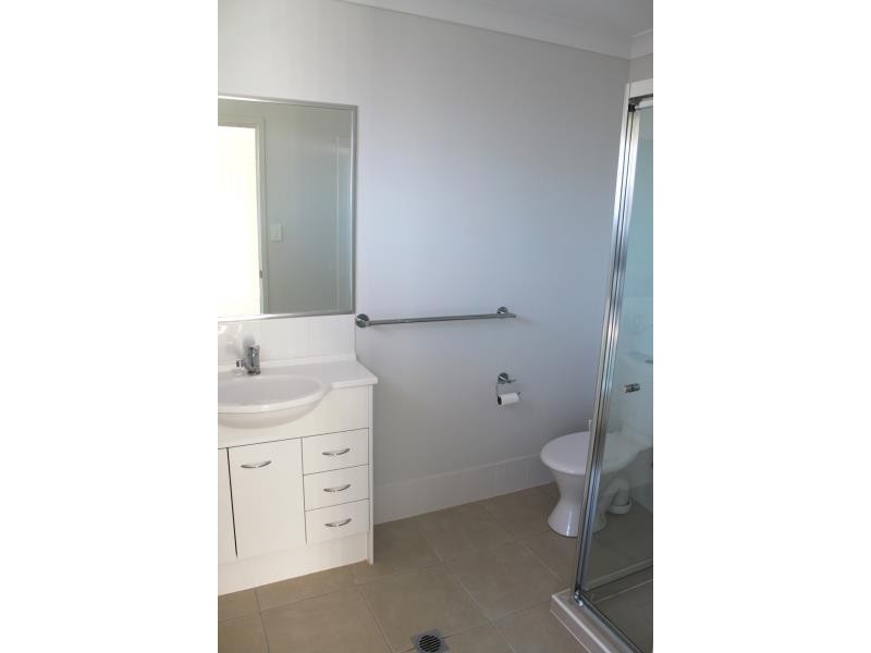 23 Valley View Drive, Biloela QLD 4715