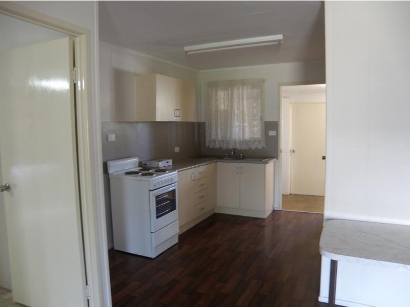 2/17 Stanley Street, Thangool QLD 4716