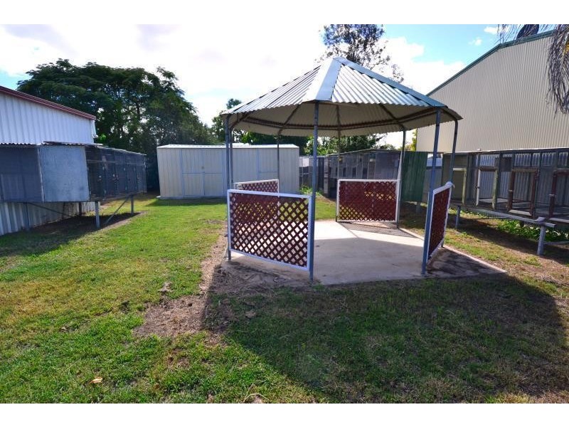 8 Leslie Street, Thangool QLD 4716