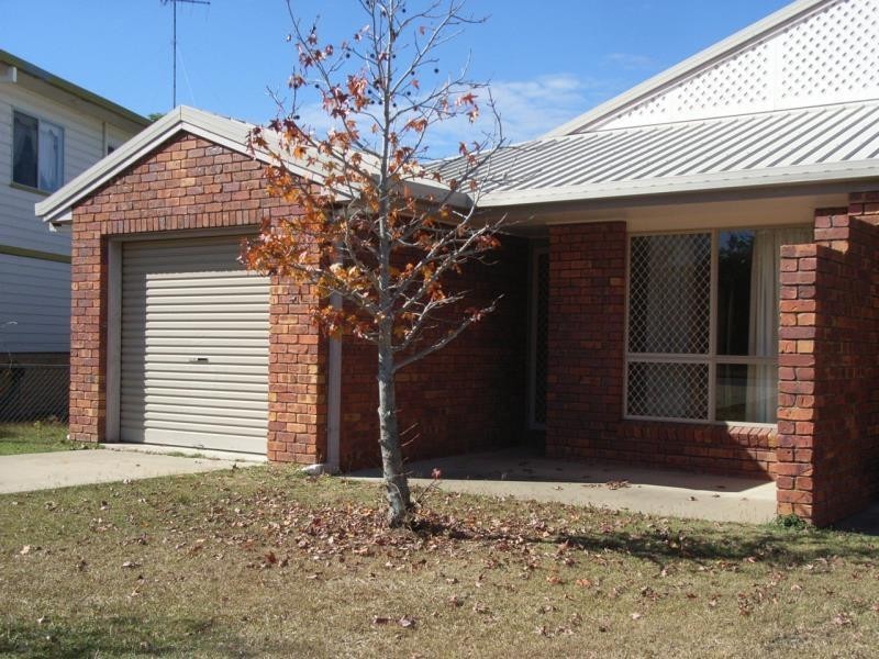 2/37 Prospect Street, Biloela QLD 4715