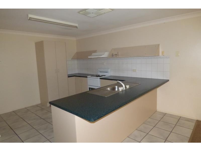 2/37 Prospect Street, Biloela QLD 4715