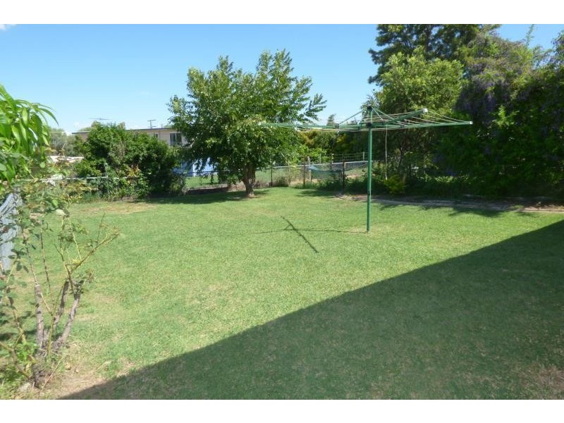 2/37 Prospect Street, Biloela QLD 4715