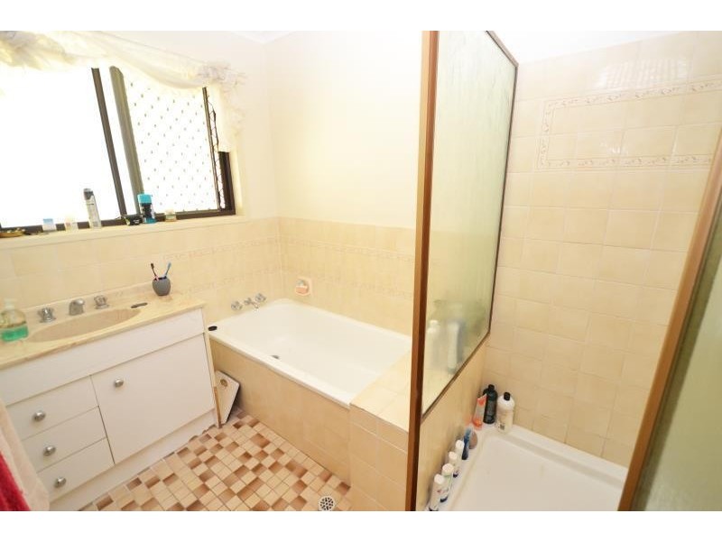 7 Whitlock Place, Biloela QLD 4715