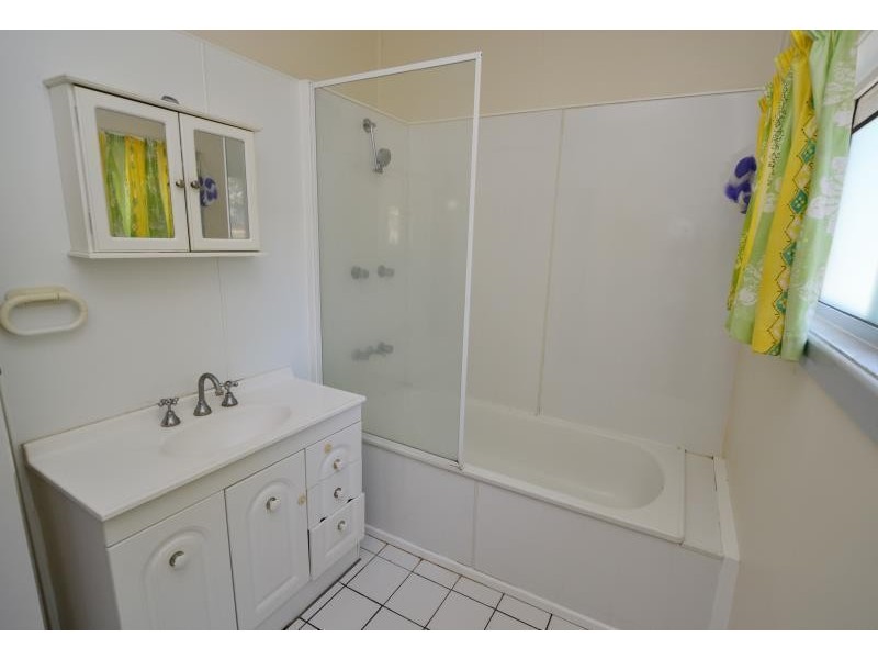 13 Bell Street, Biloela QLD 4715