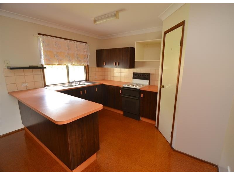 8 Austen Street, Thangool QLD 4716