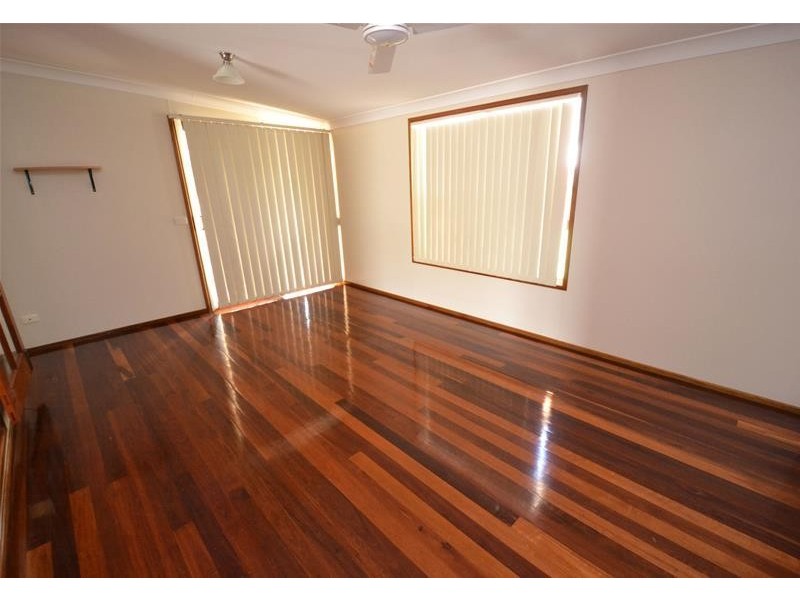 8 Austen Street, Thangool QLD 4716