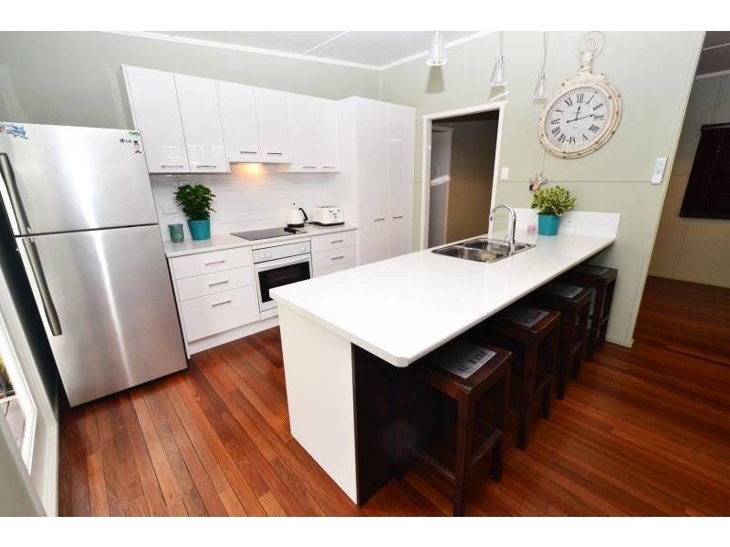 8 Buckland Street, Biloela QLD 4715