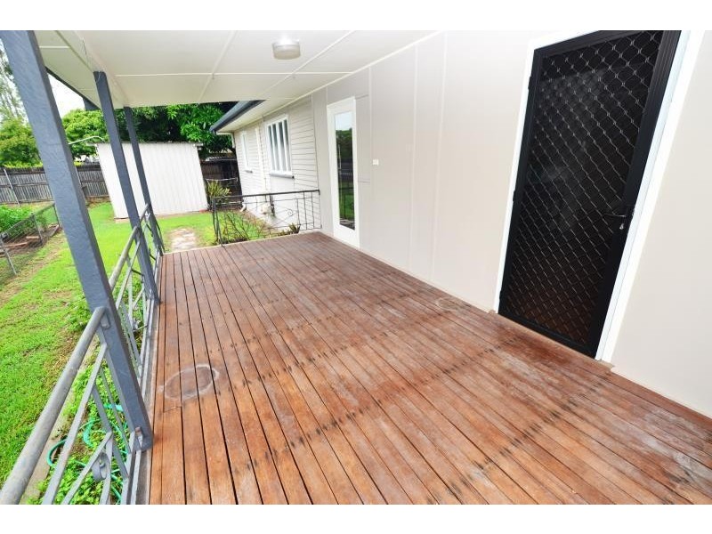 8 Buckland Street, Biloela QLD 4715