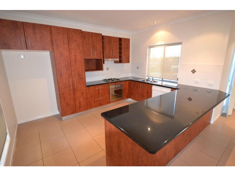 15 Valley View Drive, Biloela QLD 4715