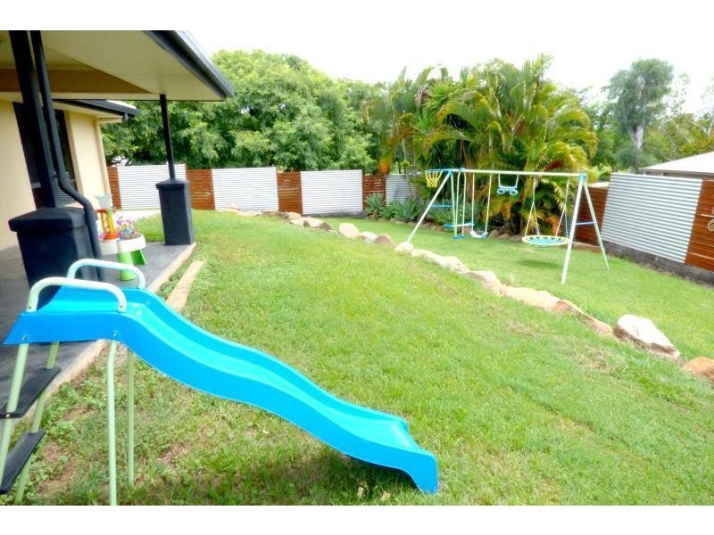 17 Michael Drive, Biloela QLD 4715