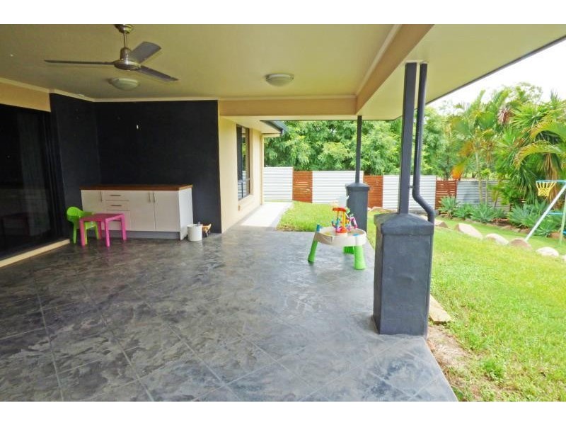 17 Michael Drive, Biloela QLD 4715