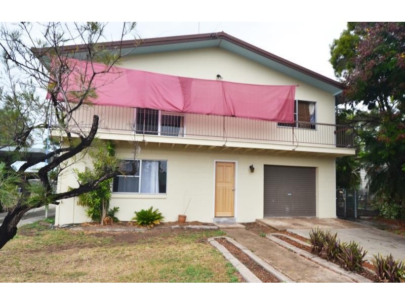 76 Kroombit Street, Biloela QLD 4715