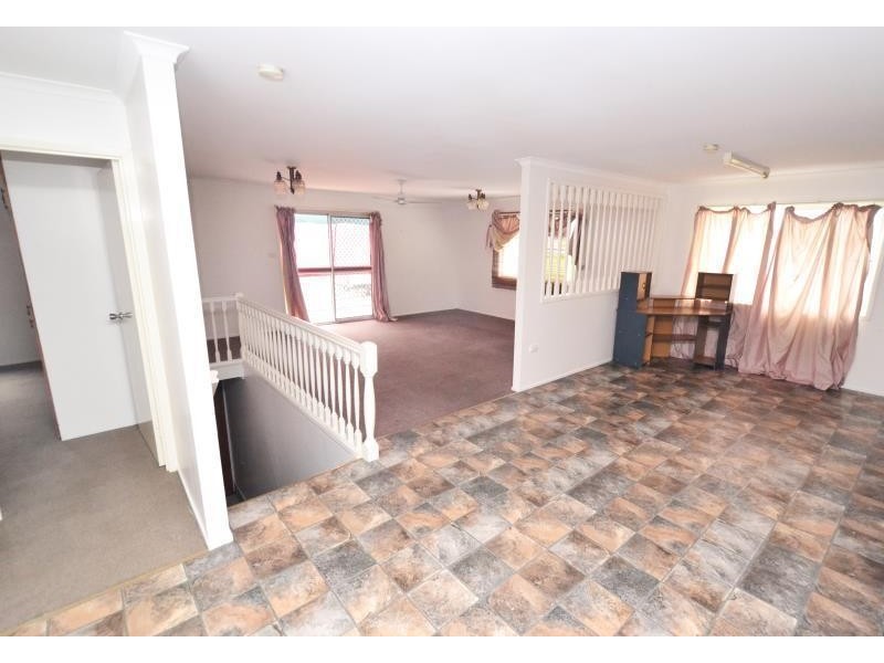 76 Kroombit Street, Biloela QLD 4715