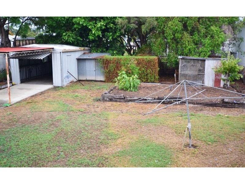 76 Kroombit Street, Biloela QLD 4715