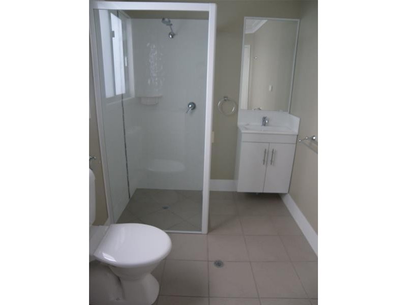 1/4 Park Street, Biloela QLD 4715