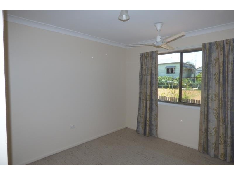 3/65 Bell Street, Biloela QLD 4715