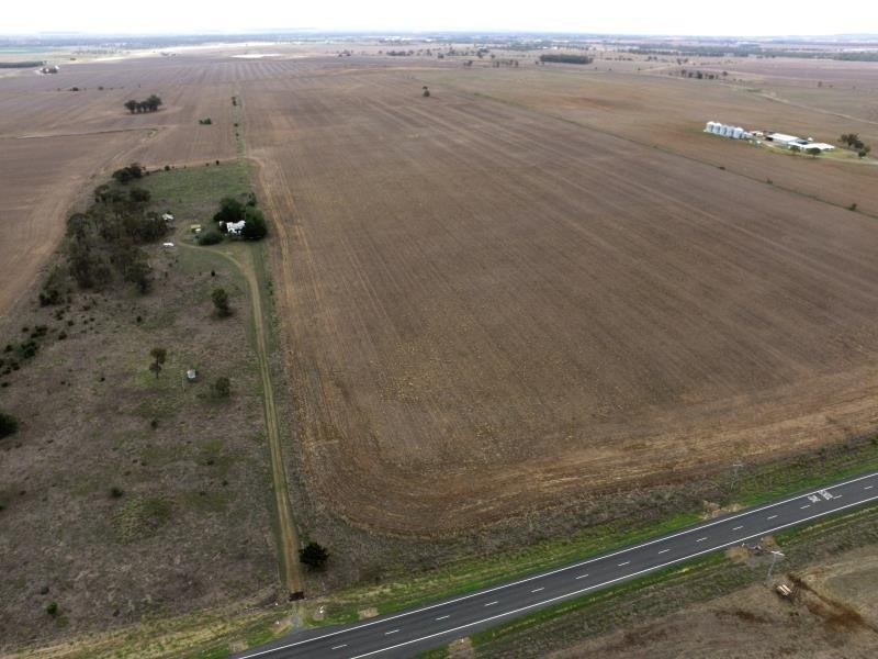 11208 Dawson Highway, Dakenba QLD 4715