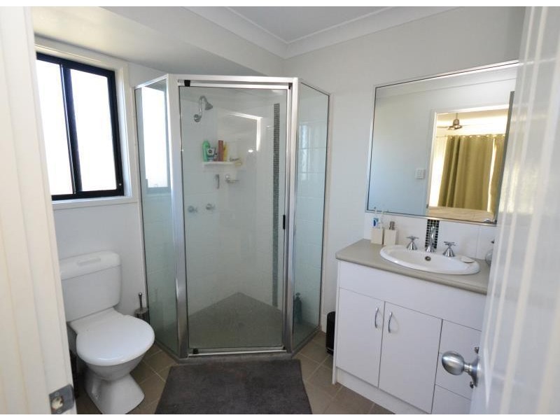 2 Valley View Drive, Biloela QLD 4715