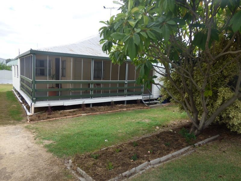 145 Kariboe Street, Biloela QLD 4715