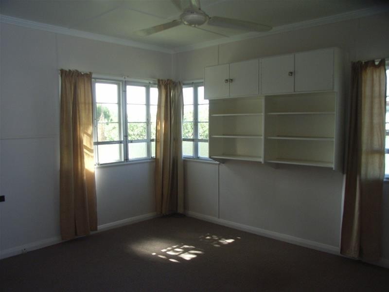 3 Kariboe Street, Biloela QLD 4715