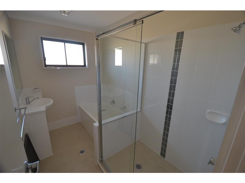 20 Valley View Drive, Biloela QLD 4715