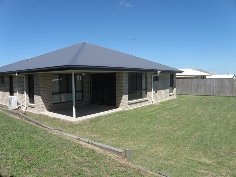 20 Valley View Drive, Biloela QLD 4715